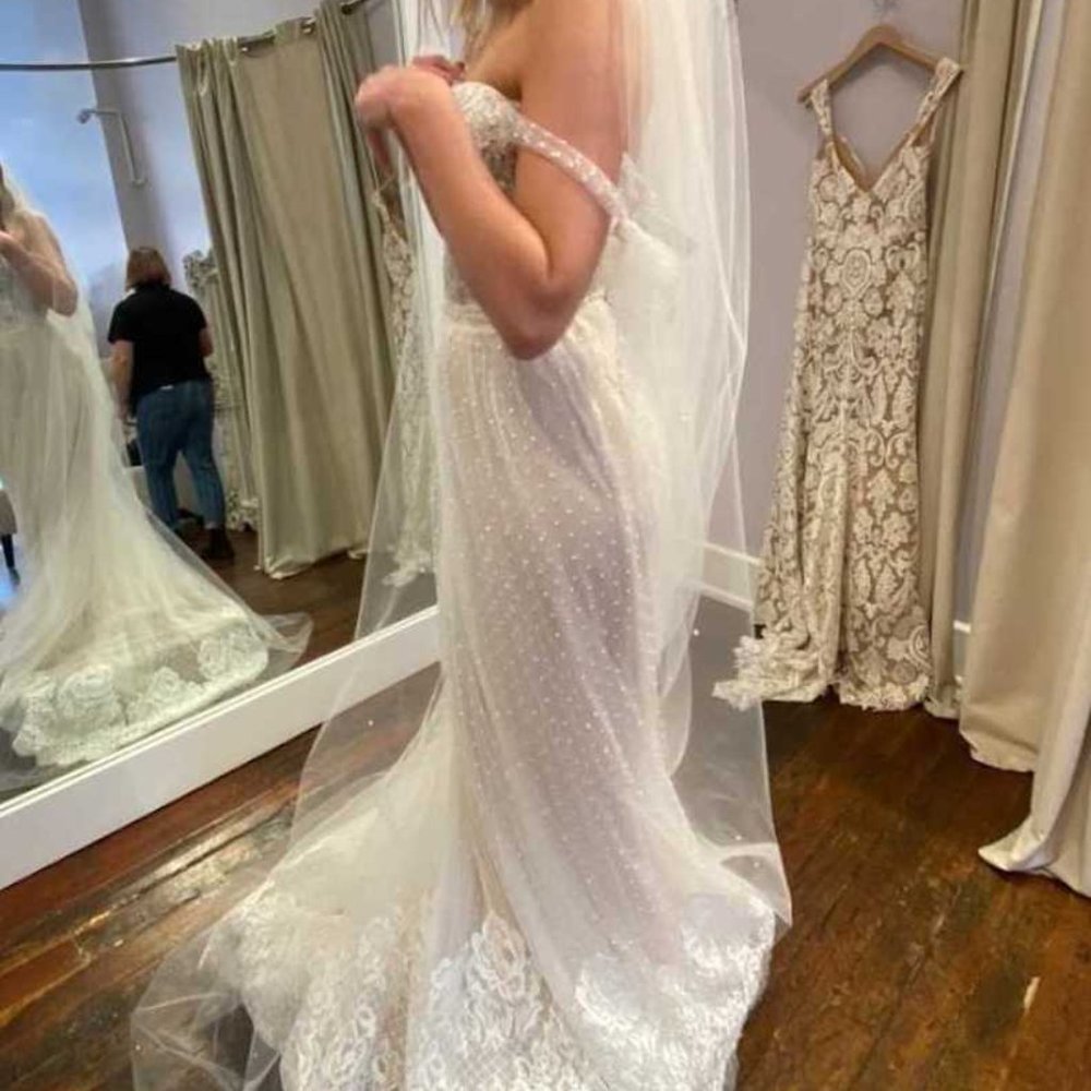 👰‍♀️ Flora Bridal -  Dannie Wedding Gown Dress - Picture 12 of 16